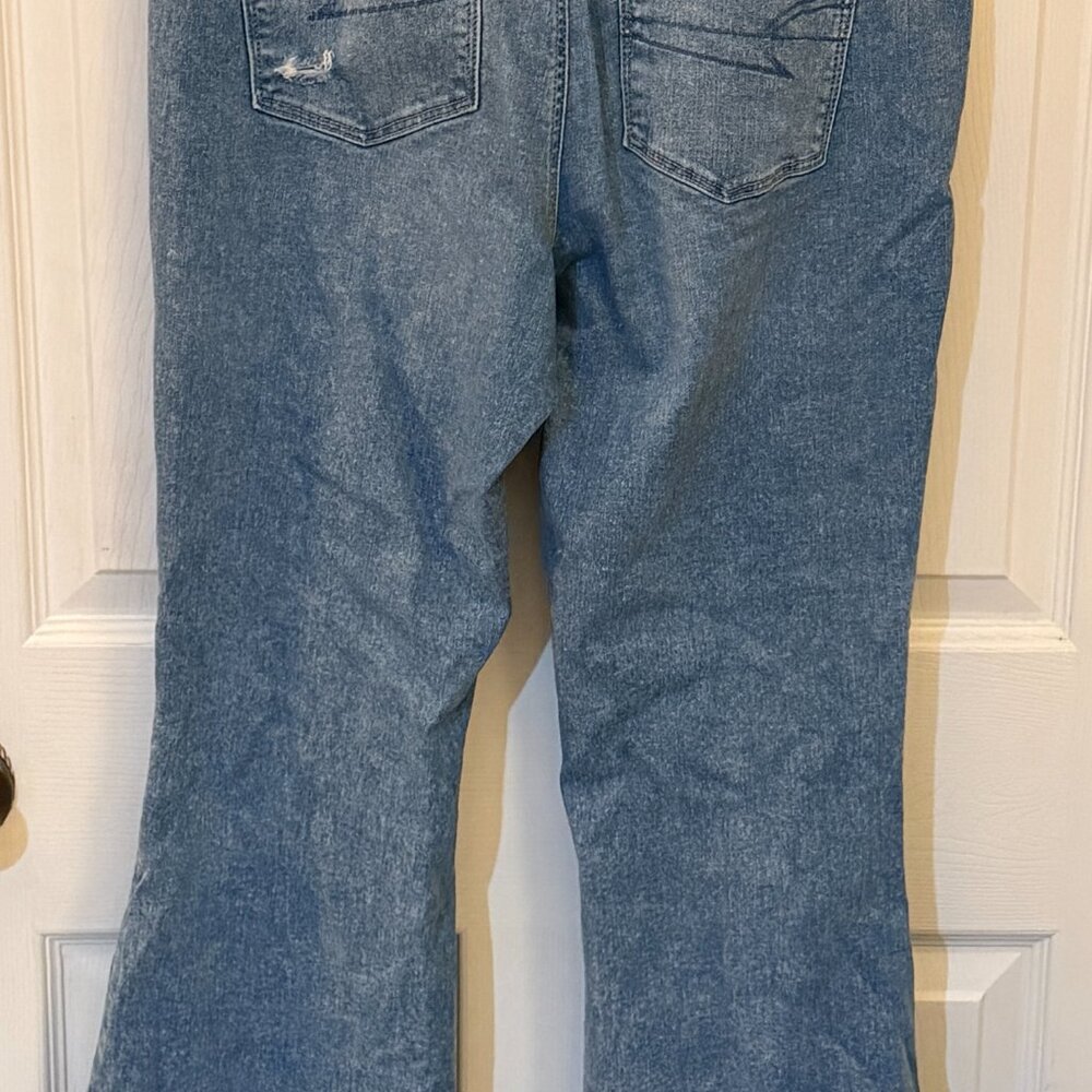 American Eagle Next Level Ripped Super High-Waisted Flare Jeans 18 Long - Picture 3 of 6
